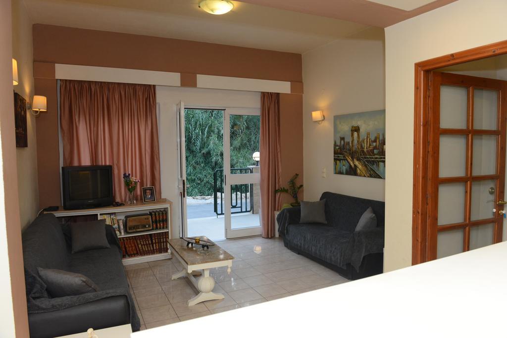 Volanakis Apartments Amoudara Lasithiou Екстериор снимка