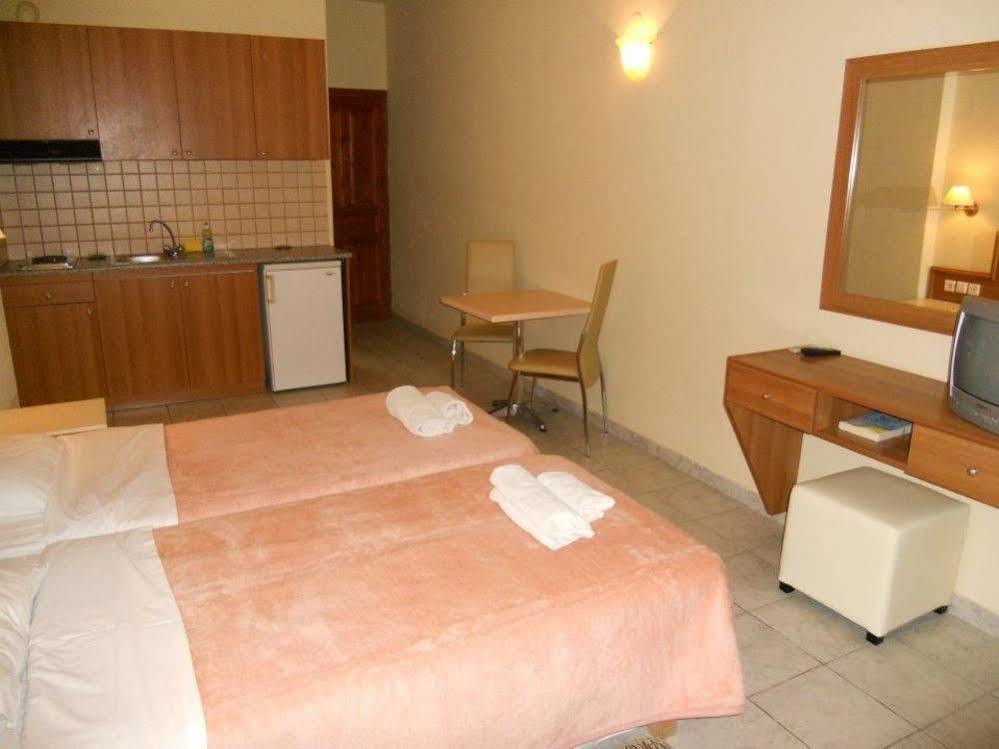 Volanakis Apartments Amoudara Lasithiou Екстериор снимка